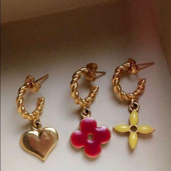 SOLD ON ANOTHER SITE - Picture 2 of 4